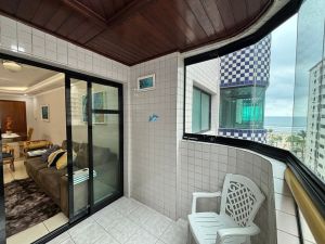 Apartamento 3 dormit�rios com vista mar e pr�dio com piscina no Forte