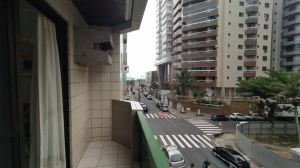 Apartamento perto da praia 2 quartos no Canto do Forte.