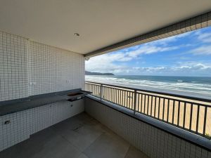 Apartamento 2 su�tes frente mar com piscina na Guilhermina