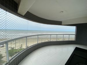 Apartamento 2 quartos 2 vagas frente mar no Cai�ara