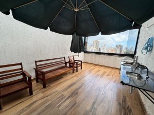 Cobertura ampla 2 quartos pr�dio com piscina no Forte