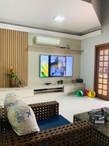 Casa isolada 3 dorms 2 su�tes com piscina no Canto do Forte