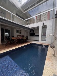 Sobrado 3 suites, 3 vagas, mobiliado e decorado, lazer completo, Gonzaga, Santos